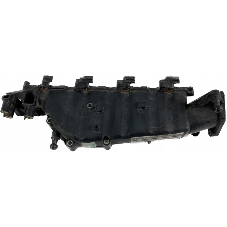 KOLEKTOR SSĄCY AUDI A8 D3 057129676AG