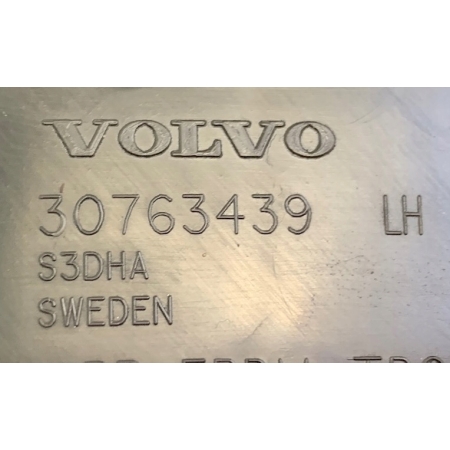 ŚLIZG ZDERZAKA LEWY TYŁ VOLVO XC60 08- 30763439