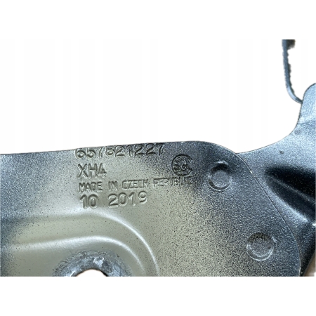 SKODA SCALA WSPORNIK MOCOWANIE ŚLIZG BŁOTNIKA LEWY PRZÓD 657821227