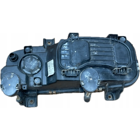 MERCEDES ATEGO 2004 - LAMPA PRAWA PRZÓD REFLEKTOR A9738202561