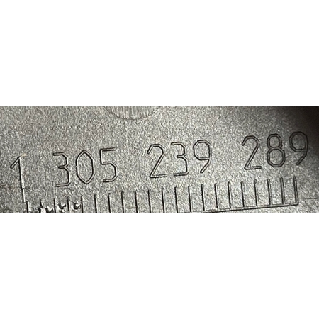 BMW 3 E92 E93 ZAŚLEPKA DEKIELEK LEWY LAMPY PRZÓD AL 1305239289