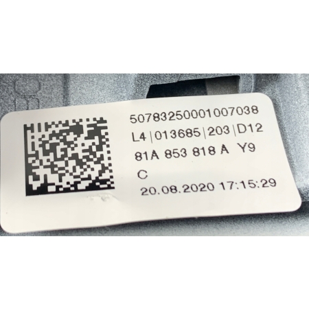 AUDI Q2 LISTWA BŁOTNIKA PRAWA TYŁ 81A853818A