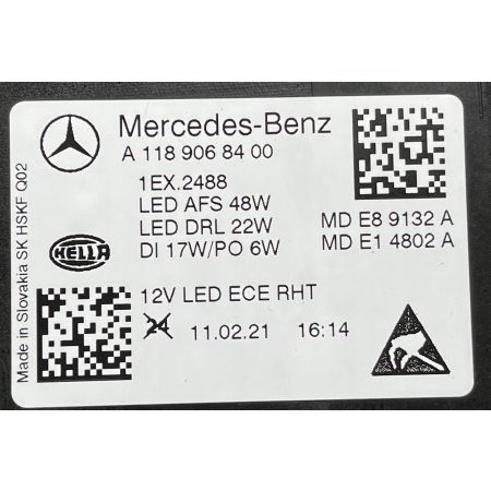MERCEDES CLA II 118 W118 LAMPA FULL LED REFLEKTOR PRAWA A1189068400