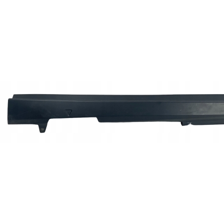 ^ AUDI A4 B9 LONG LISTWA PROGOWA PRAWA 8WD071996