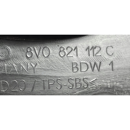 WYGŁUSZENIE BŁOTNIKA PRAWE AUDI A4 B9 8W0821112C