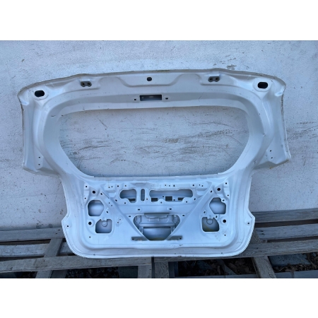 TOYOTA YARIS IV 2020 - KLAPA BAGAŻNIKA TYŁ TYLNA