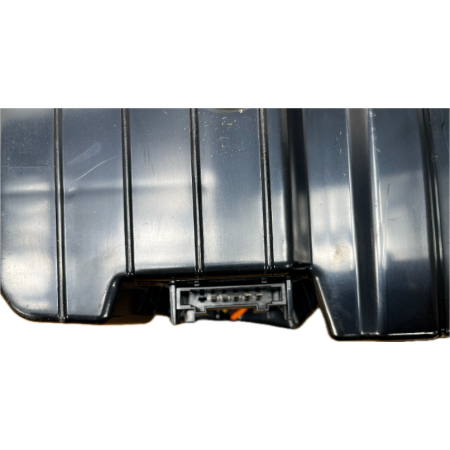 B1 PORSCHE MACAN S 2015 SUBWOOFER TUBA BASOWA GŁOŚNIK 95B035481