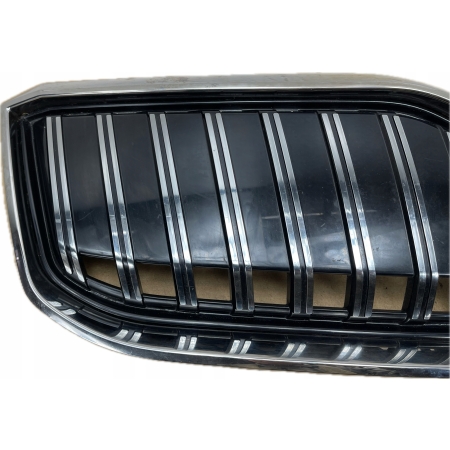 SKODA SUPERB III LIFT GRILL ATRAPA 3V0853653J